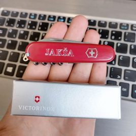 VICTORINOX WAITER "ŠVICARSKI NOŽIĆ"