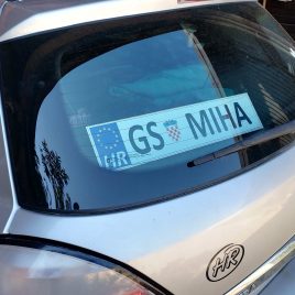 Registracija s natpisom po želji (metalna)