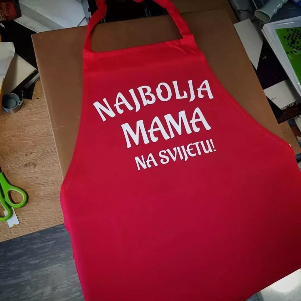 Pregača za majčin dan