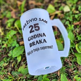 Personalizirana krigla za godišnjice.