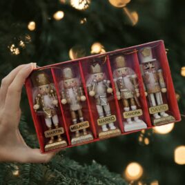 Orašar za bor s imenom